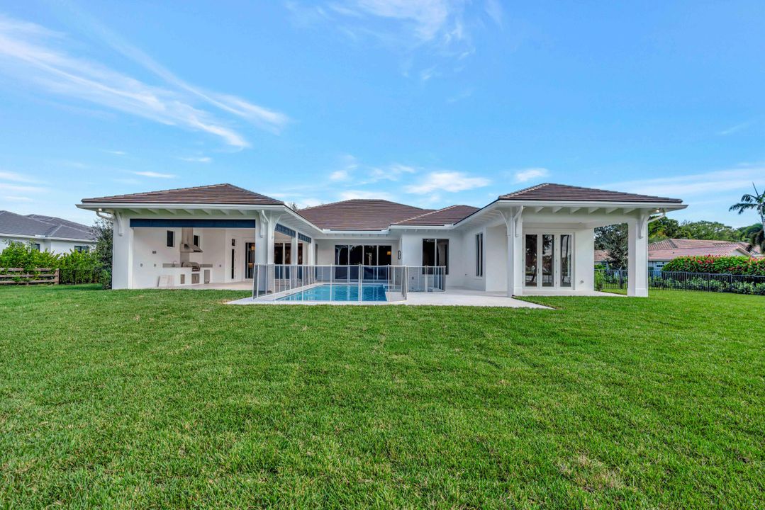 For Sale: $5,695,000 (4 beds, 4 baths, 5254 Square Feet)