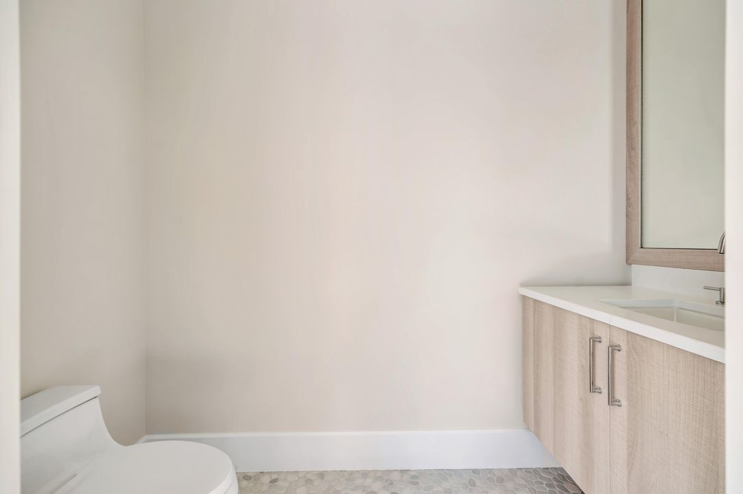 For Sale: $5,695,000 (4 beds, 4 baths, 5254 Square Feet)