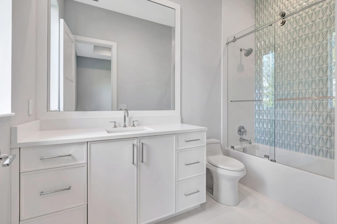 For Sale: $5,695,000 (4 beds, 4 baths, 5254 Square Feet)