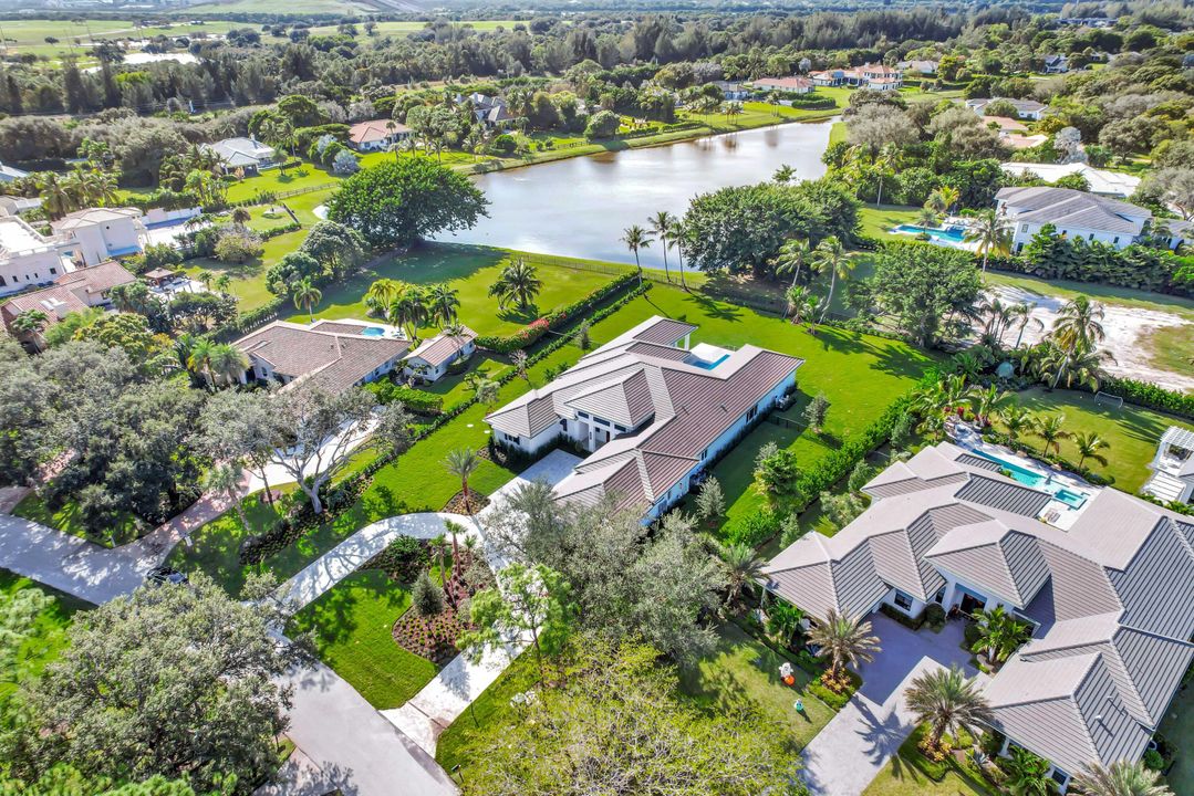 For Sale: $5,695,000 (4 beds, 4 baths, 5254 Square Feet)