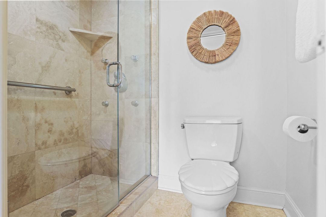 待售: $625,000 (2 贝兹, 2 浴室, 1130 平方英尺)