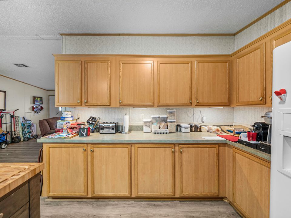 En Venta: $369,900 (3 camas, 2 baños, 1512 Pies cuadrados)