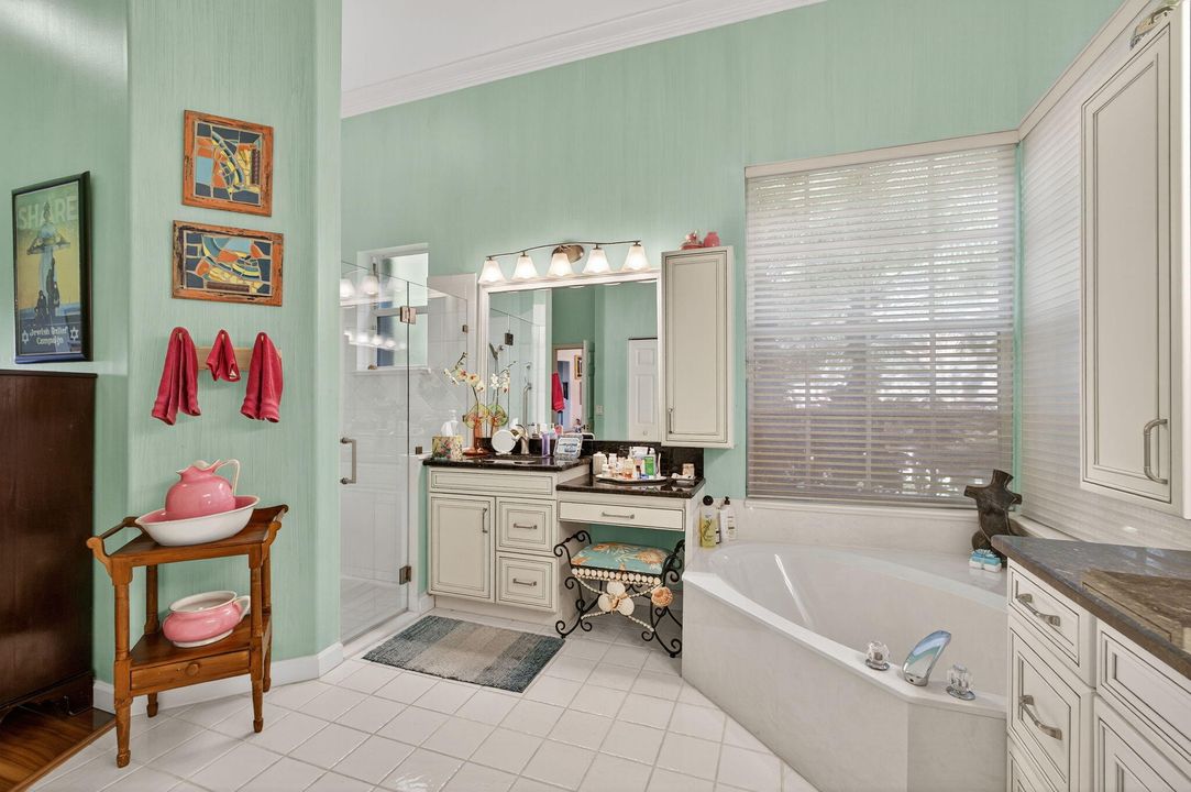 For Sale: $1,395,000 (4 beds, 3 baths, 2454 Square Feet)