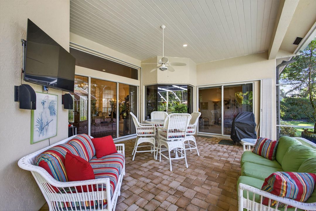 For Sale: $1,395,000 (4 beds, 3 baths, 2454 Square Feet)