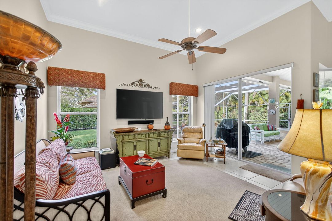 For Sale: $1,395,000 (4 beds, 3 baths, 2454 Square Feet)