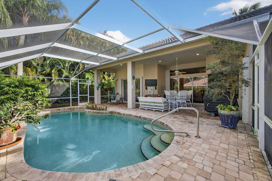 For Sale: $1,395,000 (4 beds, 3 baths, 2454 Square Feet)