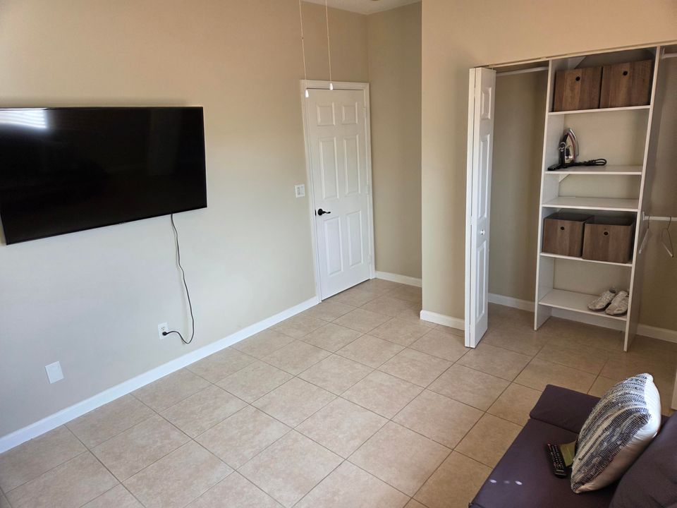 На продажу: $575,000 (0 спален, 0 ванн, 1476 Квадратных фут)