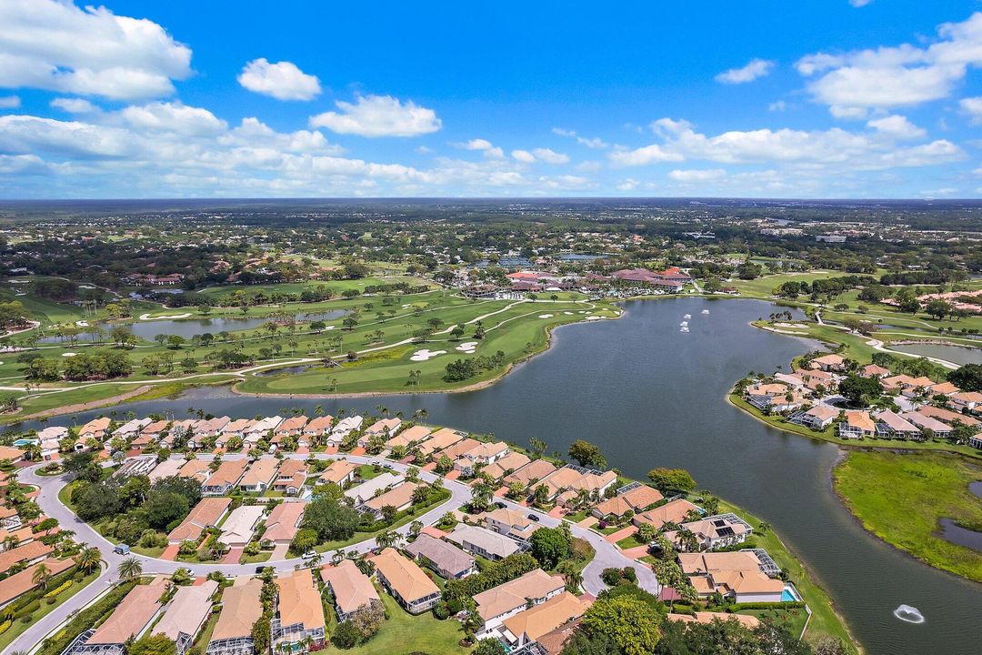 En Venta: $1,700,000 (3 camas, 3 baños, 2648 Pies cuadrados)