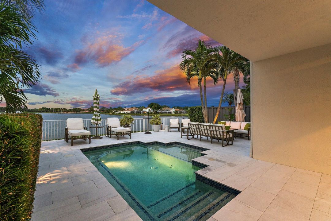 En Venta: $1,700,000 (3 camas, 3 baños, 2648 Pies cuadrados)