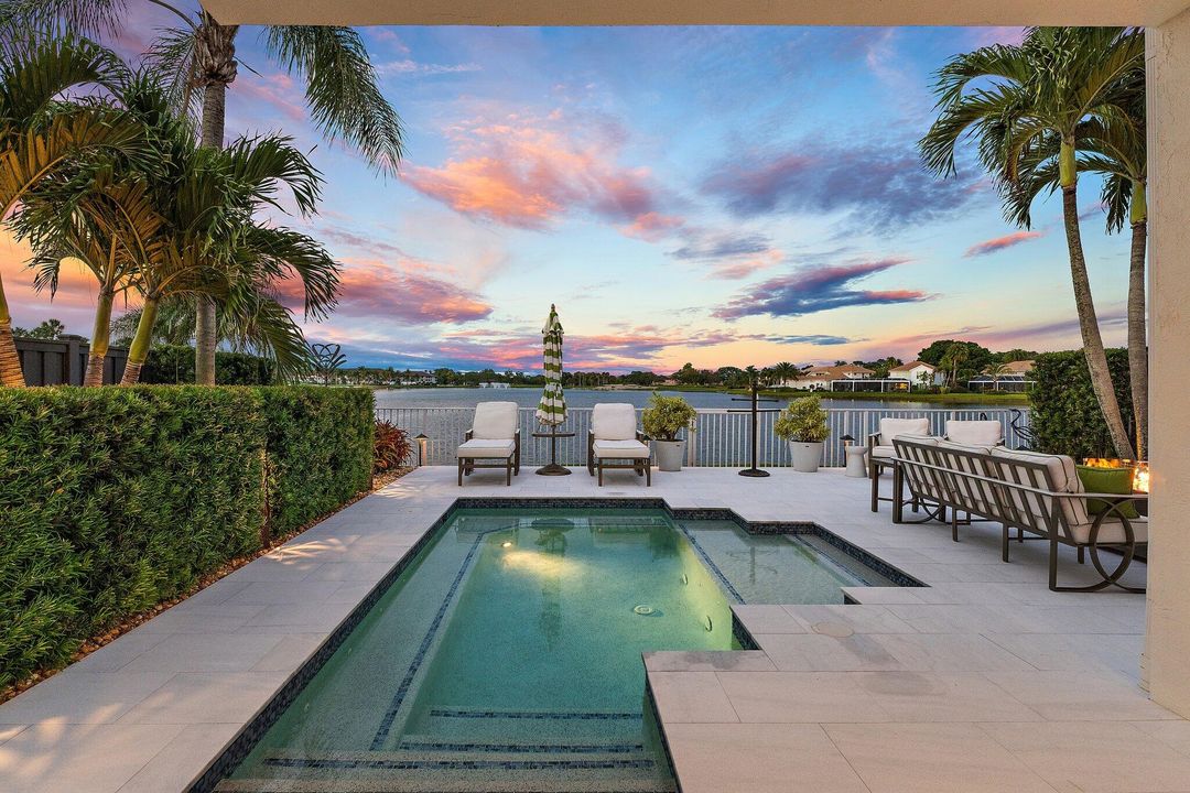 En Venta: $1,700,000 (3 camas, 3 baños, 2648 Pies cuadrados)