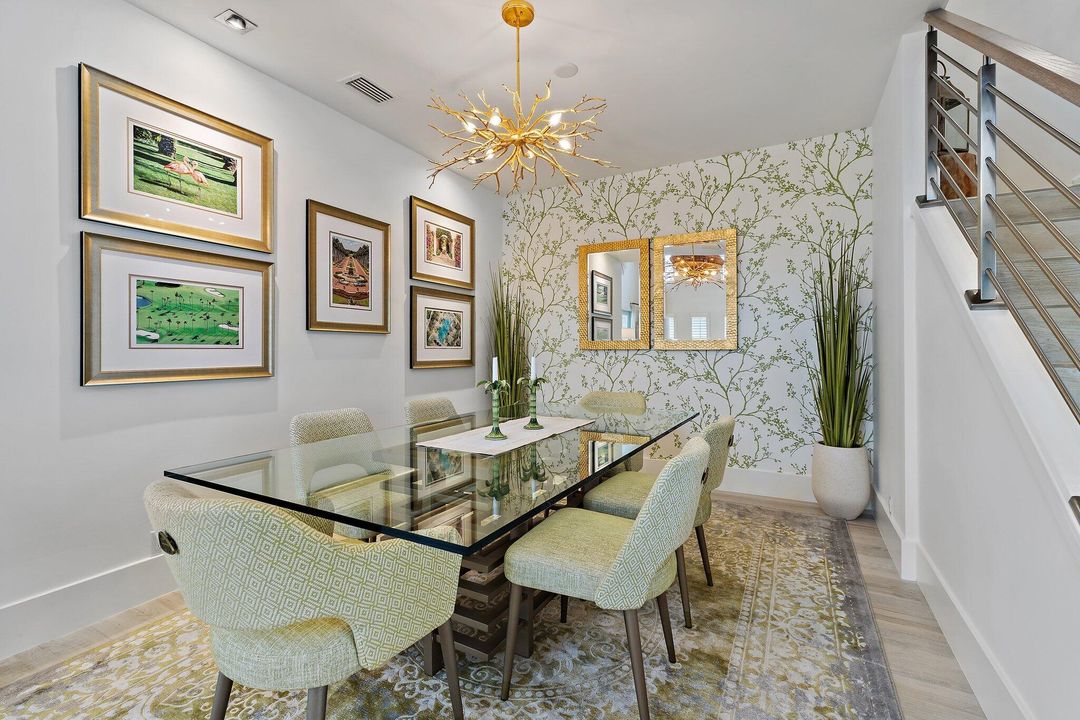 En Venta: $1,700,000 (3 camas, 3 baños, 2648 Pies cuadrados)