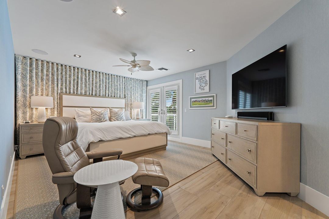 En Venta: $1,700,000 (3 camas, 3 baños, 2648 Pies cuadrados)