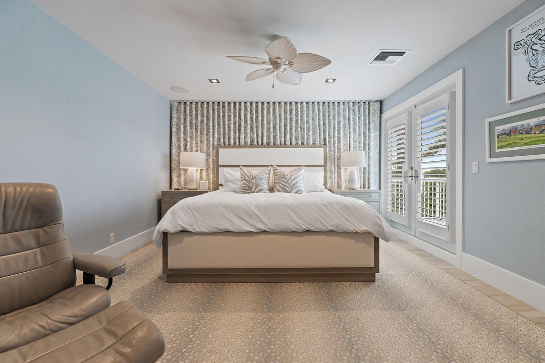 En Venta: $1,700,000 (3 camas, 3 baños, 2648 Pies cuadrados)