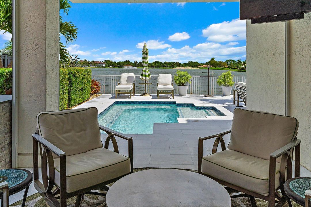 En Venta: $1,700,000 (3 camas, 3 baños, 2648 Pies cuadrados)