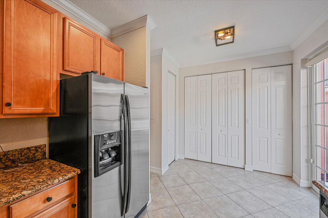 Active With Contract: $499,925 (3 beds, 2 baths, 1410 Square Feet)