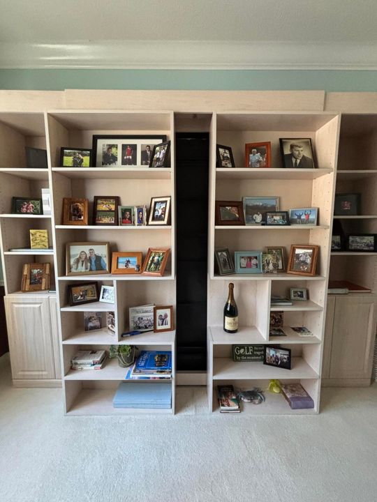 For Sale: $460,000 (2 beds, 2 baths, 1989 Square Feet)