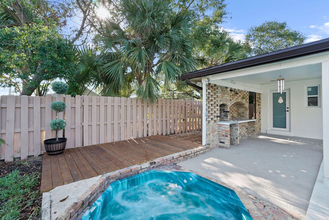 出租: $5,100 (3 贝兹, 3 浴室, 1890 平方英尺)