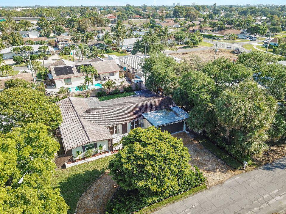 出租: $5,100 (3 贝兹, 3 浴室, 1890 平方英尺)