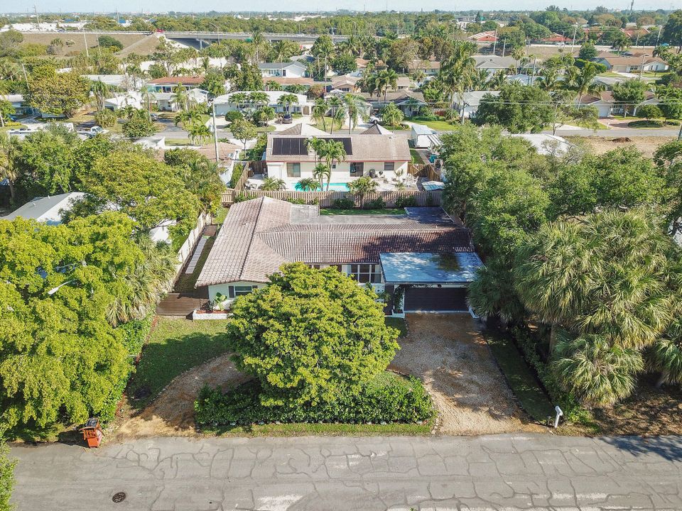 出租: $5,100 (3 贝兹, 3 浴室, 1890 平方英尺)