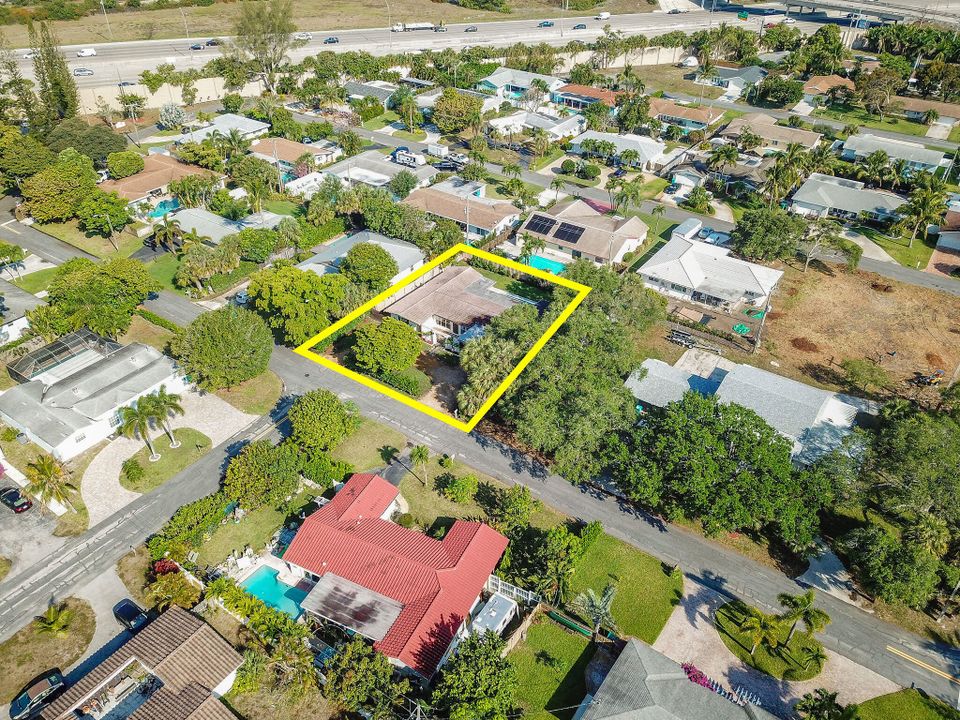 出租: $5,100 (3 贝兹, 3 浴室, 1890 平方英尺)