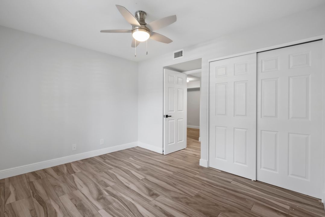 Active With Contract: $220,000 (2 beds, 2 baths, 1018 Square Feet)