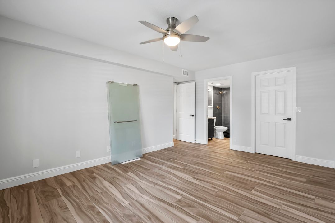 Active With Contract: $220,000 (2 beds, 2 baths, 1018 Square Feet)