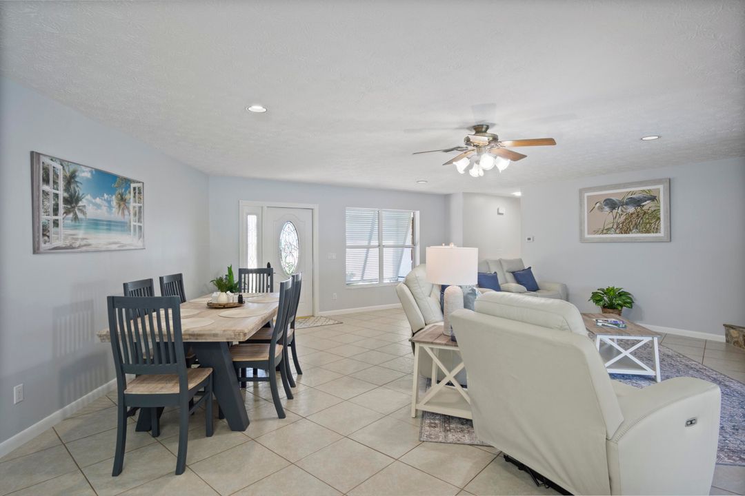 For Rent: $10,500 (3 beds, 2 baths, 1979 Square Feet)