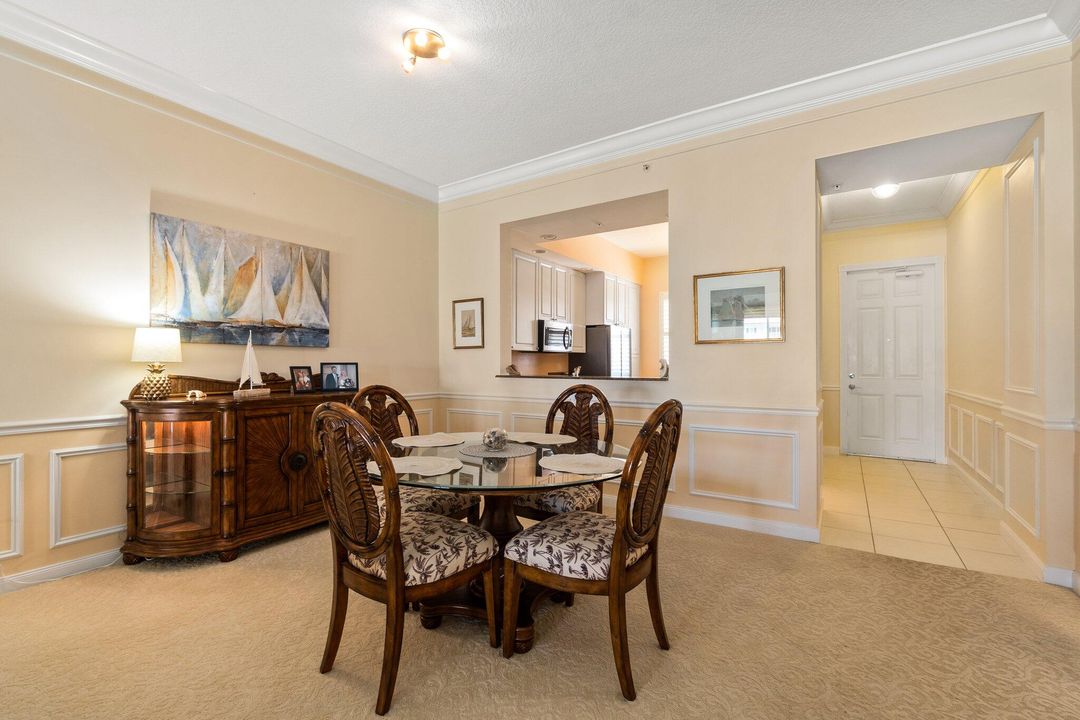 For Sale: $430,000 (2 beds, 2 baths, 1989 Square Feet)