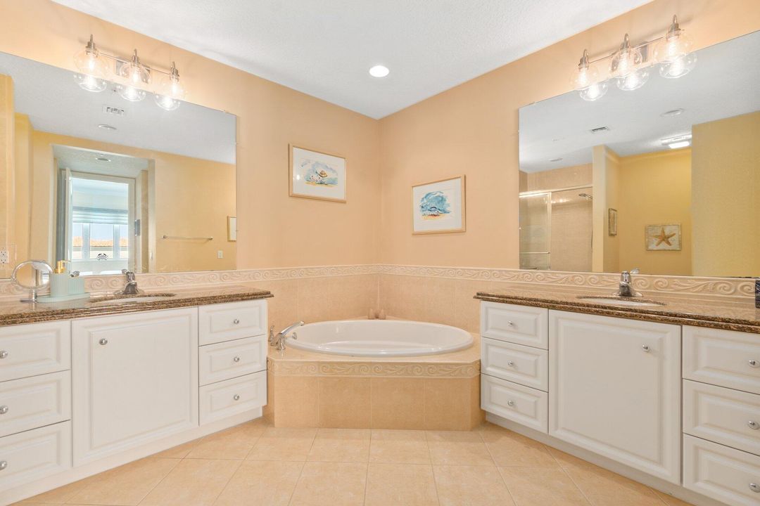 For Sale: $430,000 (2 beds, 2 baths, 1989 Square Feet)