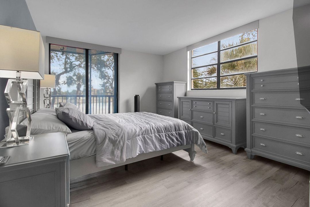 Active With Contract: $249,990 (2 beds, 2 baths, 1150 Square Feet)