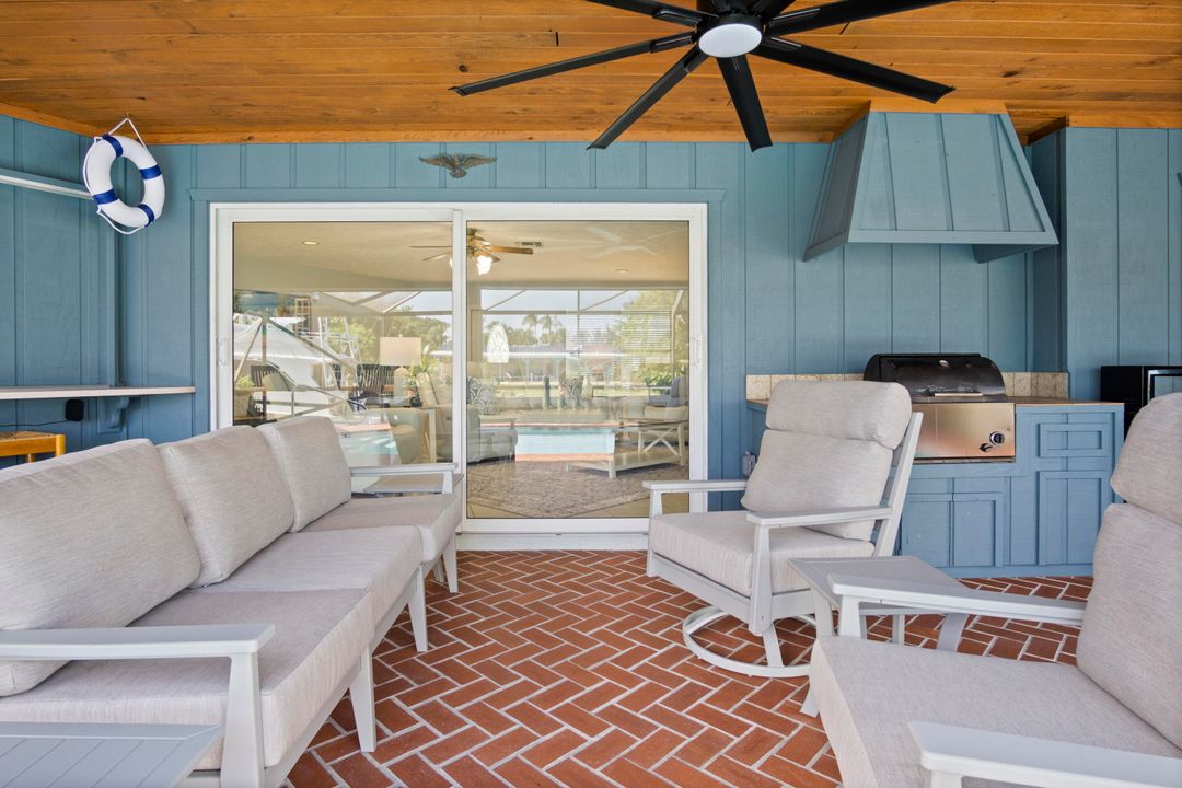 For Rent: $10,500 (3 beds, 2 baths, 1979 Square Feet)