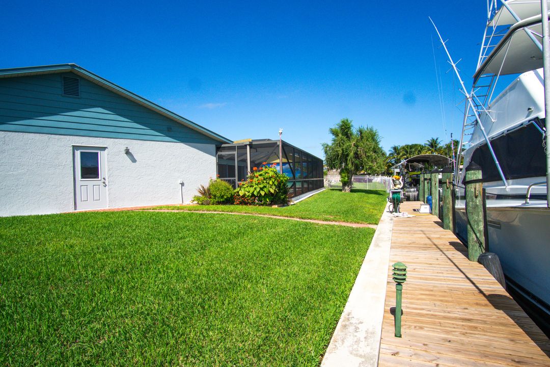 For Rent: $10,500 (3 beds, 2 baths, 1979 Square Feet)