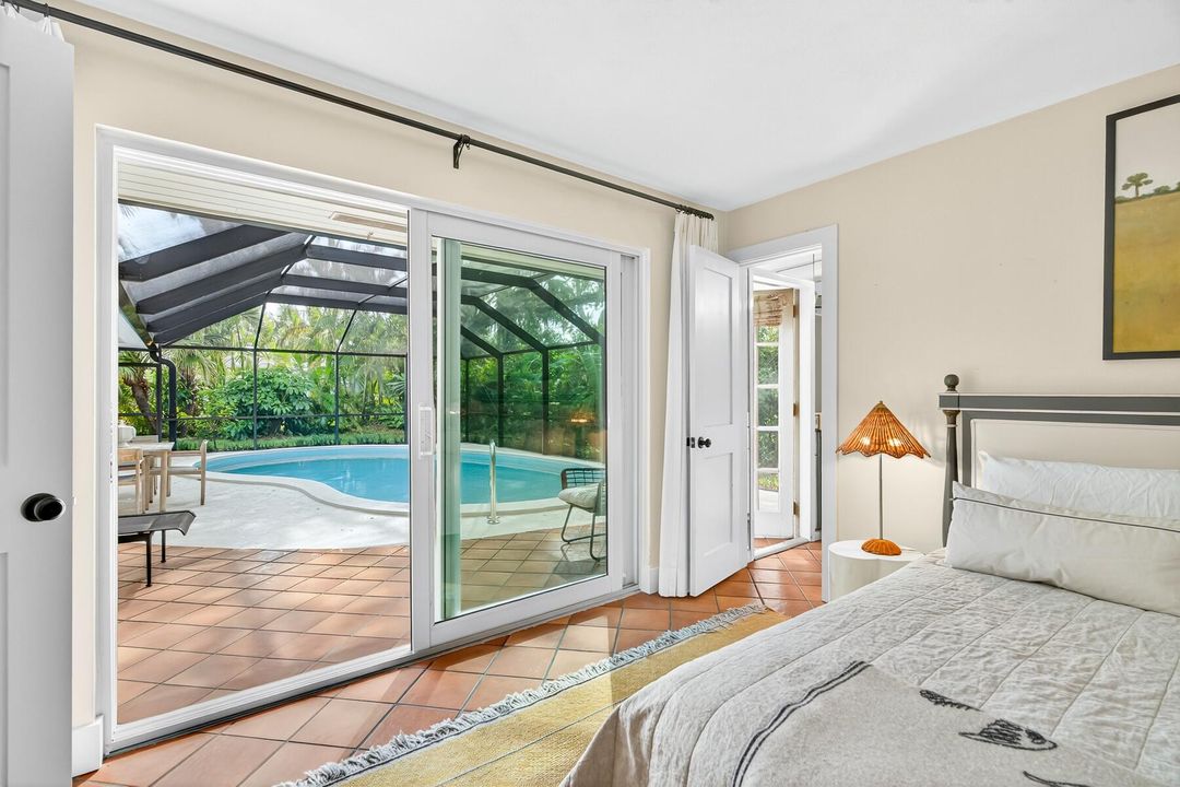 For Sale: $1,345,000 (4 beds, 3 baths, 1864 Square Feet)