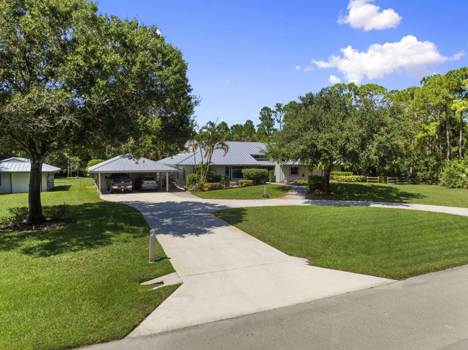 Active With Contract: $899,000 (4 beds, 2 baths, 3342 Square Feet)