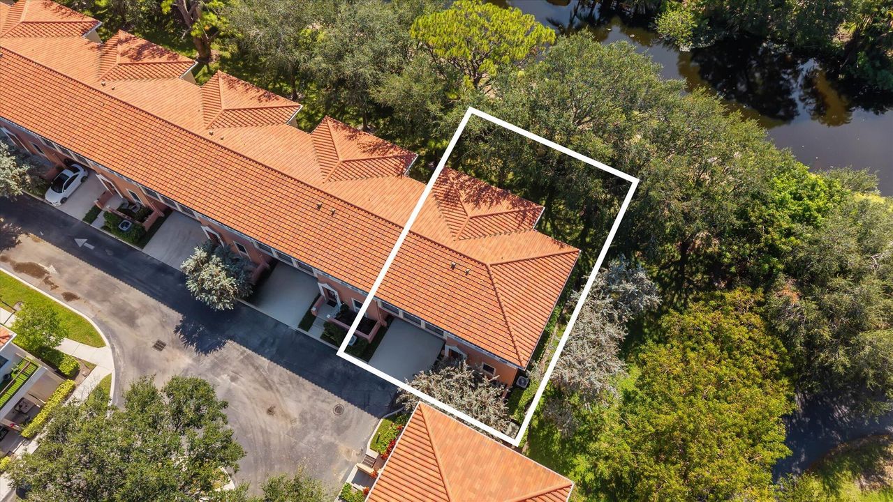 Active With Contract: $450,000 (3 beds, 2 baths, 1990 Square Feet)