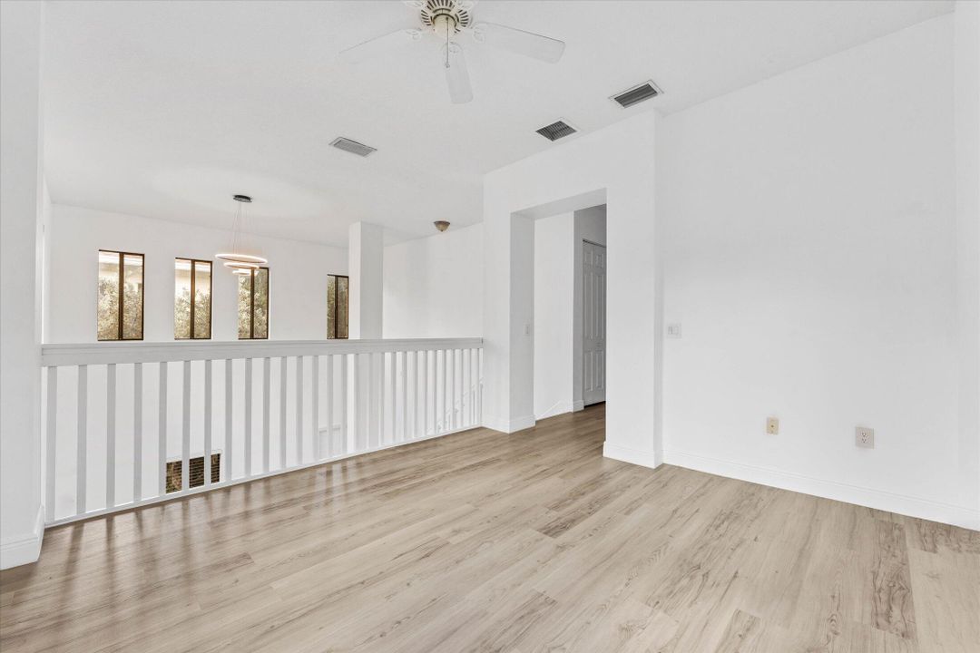 Active With Contract: $450,000 (3 beds, 2 baths, 1990 Square Feet)