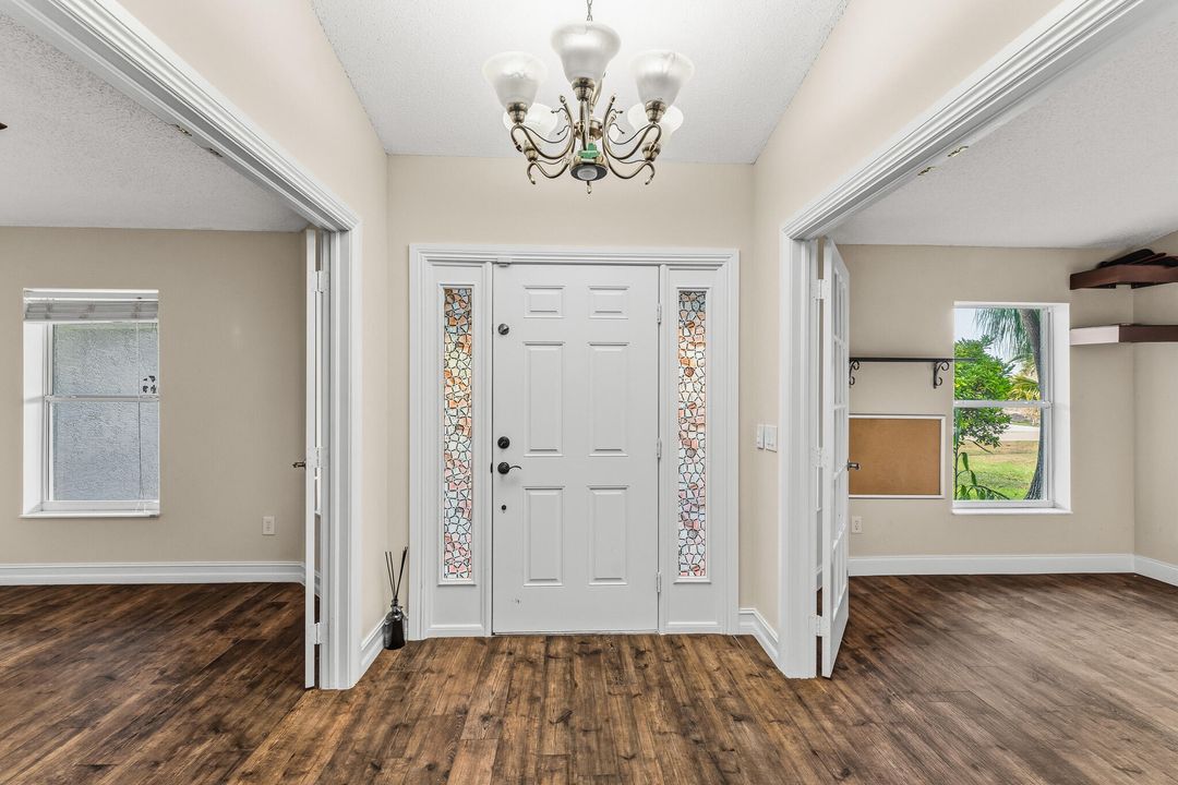 待售: $447,500 (4 贝兹, 2 浴室, 2232 平方英尺)