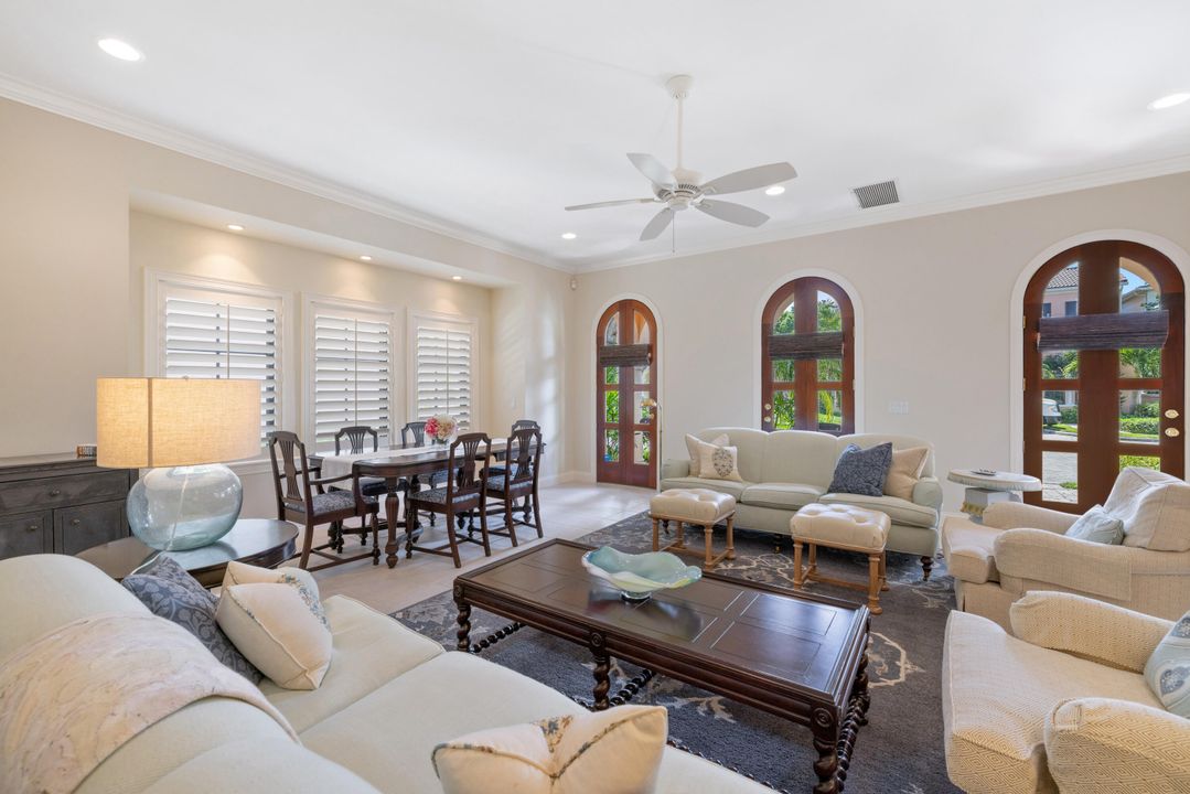 For Sale: $1,800,000 (3 beds, 3 baths, 1396 Square Feet)