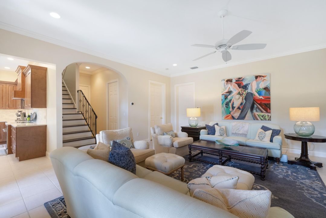 For Sale: $1,800,000 (3 beds, 3 baths, 1396 Square Feet)