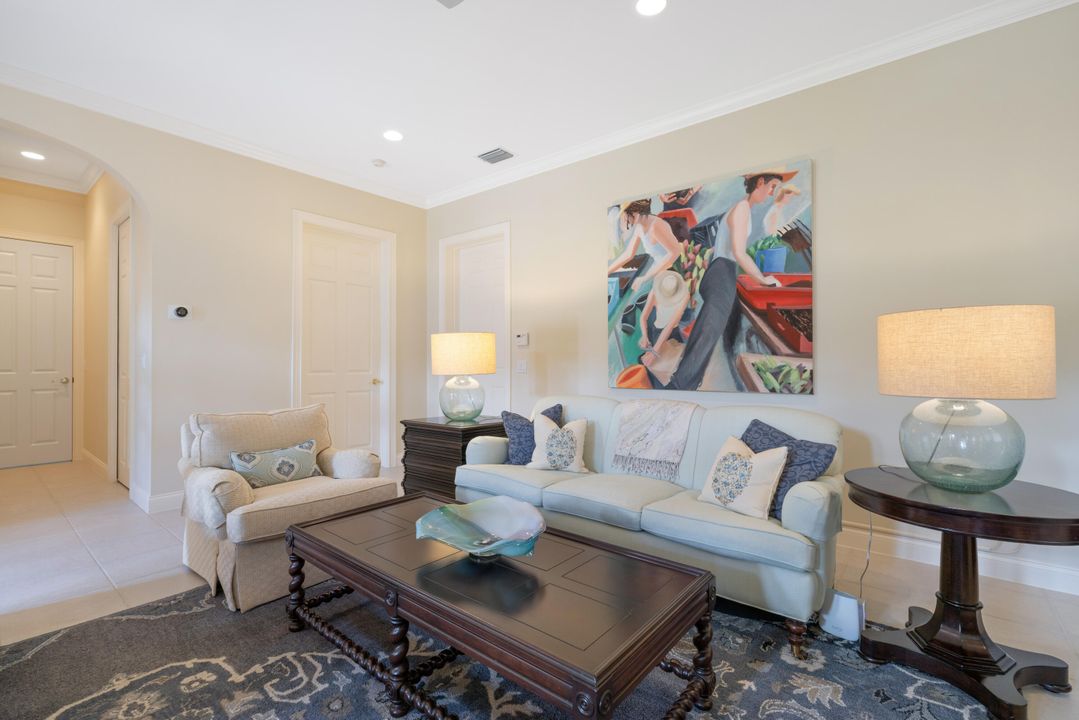 For Sale: $1,800,000 (3 beds, 3 baths, 1396 Square Feet)