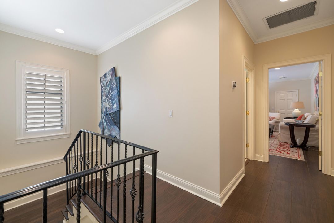 For Sale: $1,800,000 (3 beds, 3 baths, 1396 Square Feet)