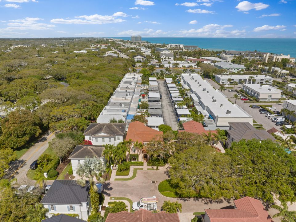 For Sale: $1,800,000 (3 beds, 3 baths, 1396 Square Feet)