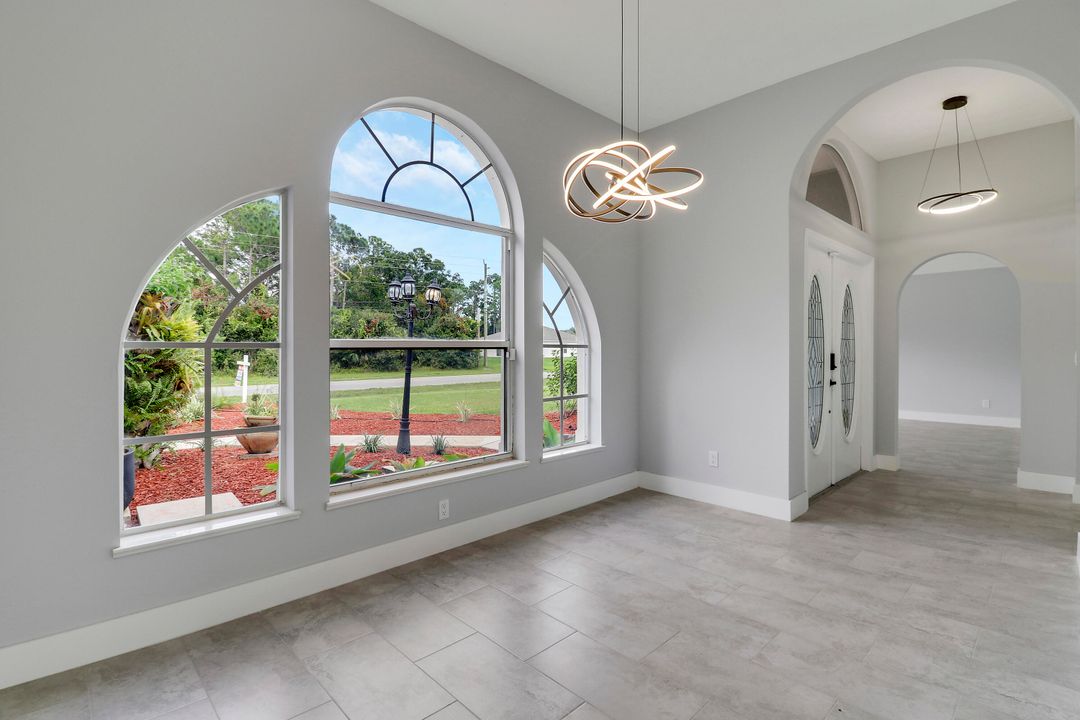 For Sale: $489,500 (3 beds, 2 baths, 1767 Square Feet)