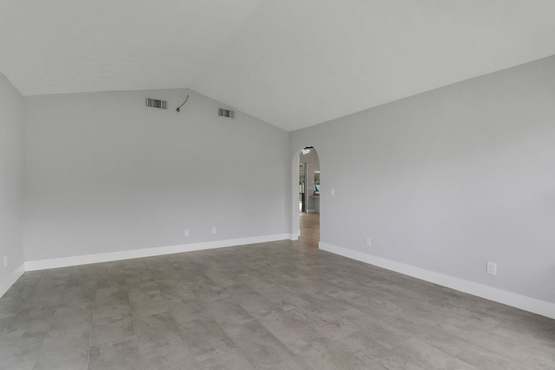 For Sale: $489,500 (3 beds, 2 baths, 1767 Square Feet)
