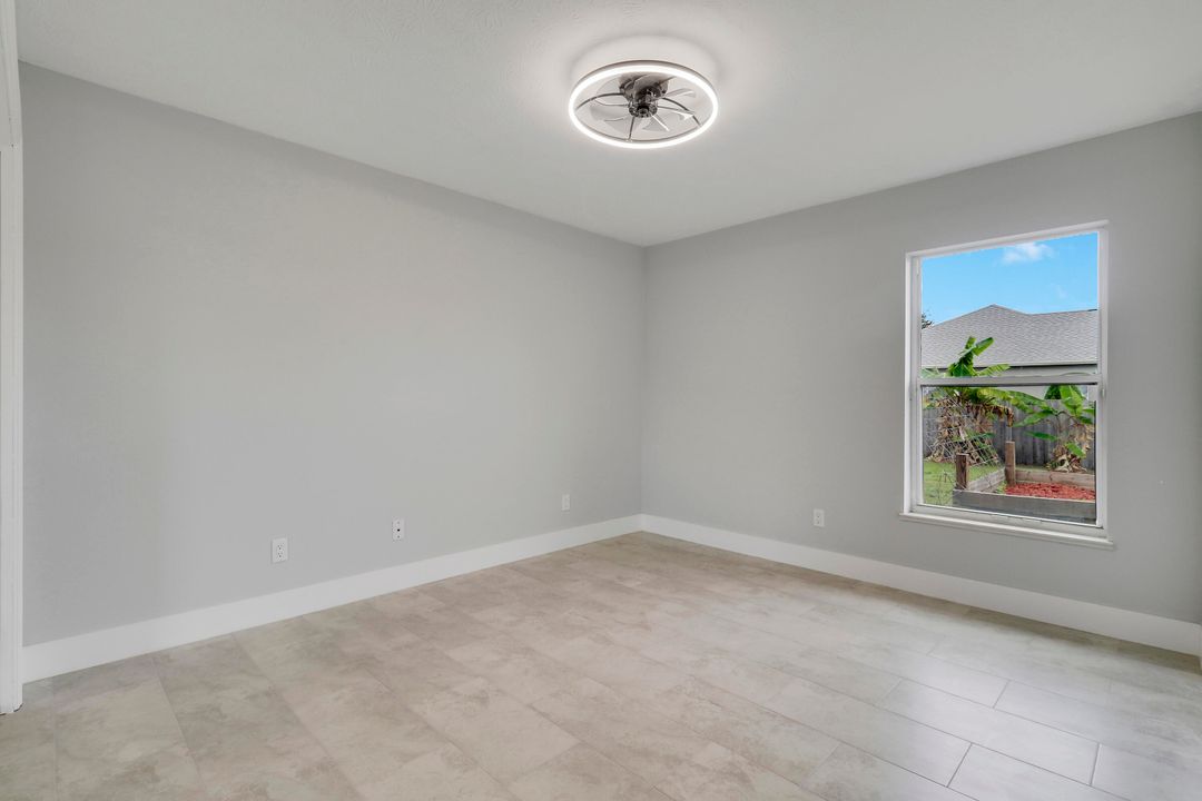 For Sale: $489,500 (3 beds, 2 baths, 1767 Square Feet)