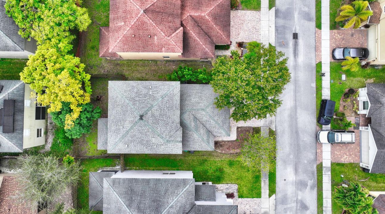 待售: $269,000 (2 贝兹, 2 浴室, 1579 平方英尺)