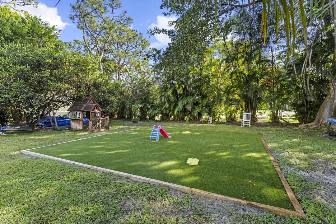 待售: $1,299,999 (5 贝兹, 3 浴室, 2806 平方英尺)