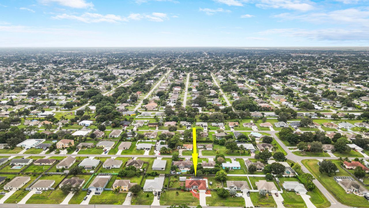 For Sale: $489,500 (3 beds, 2 baths, 1767 Square Feet)