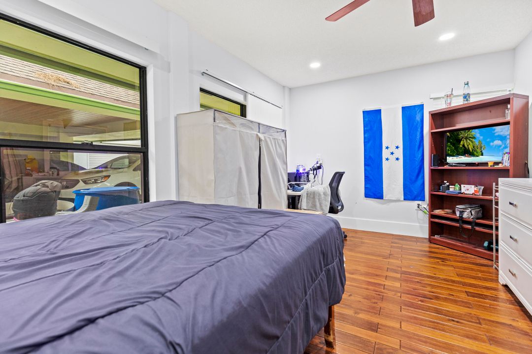 待售: $1,299,999 (5 贝兹, 3 浴室, 2806 平方英尺)