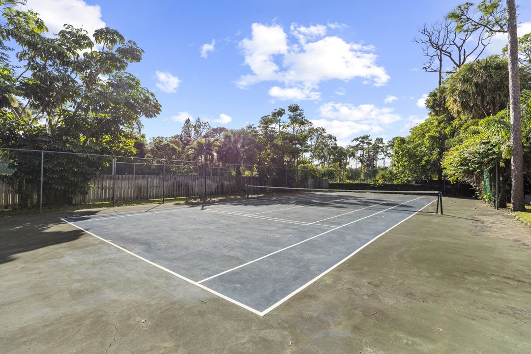 待售: $1,299,999 (5 贝兹, 3 浴室, 2806 平方英尺)